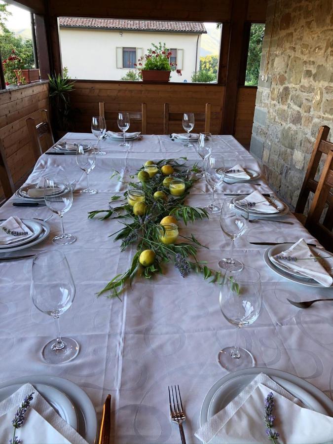 הוילה Mercatale  Agriturismo Vista Sole מראה חיצוני תמונה