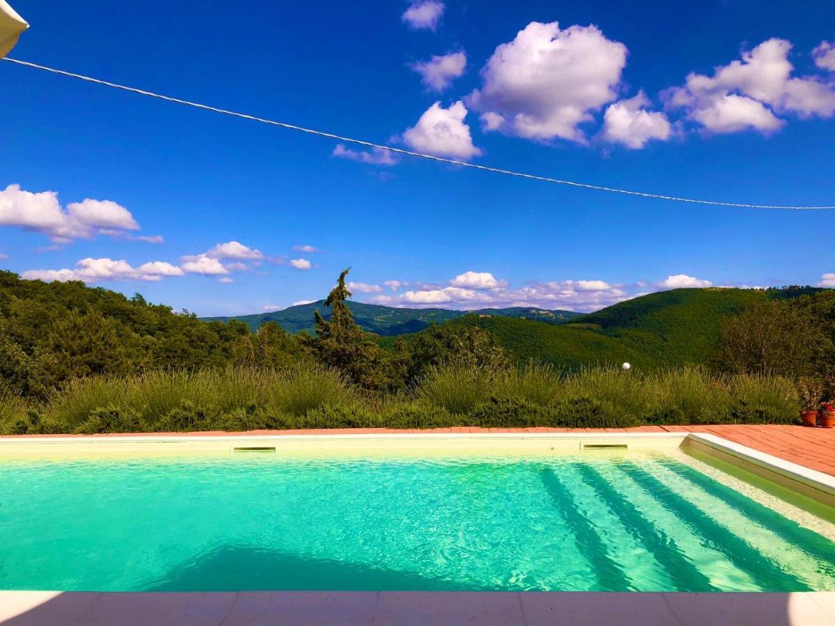 הוילה Mercatale  Agriturismo Vista Sole מראה חיצוני תמונה