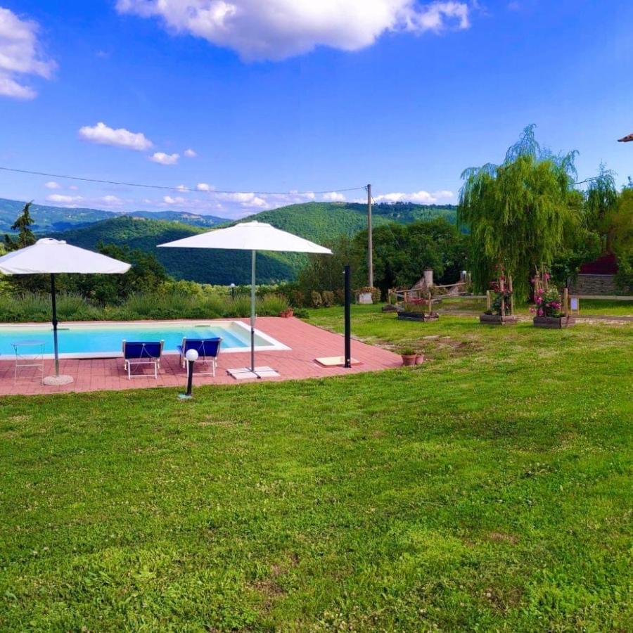 הוילה Mercatale  Agriturismo Vista Sole מראה חיצוני תמונה
