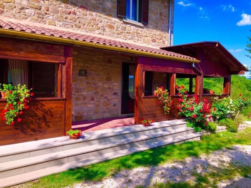הוילה Mercatale  Agriturismo Vista Sole מראה חיצוני תמונה