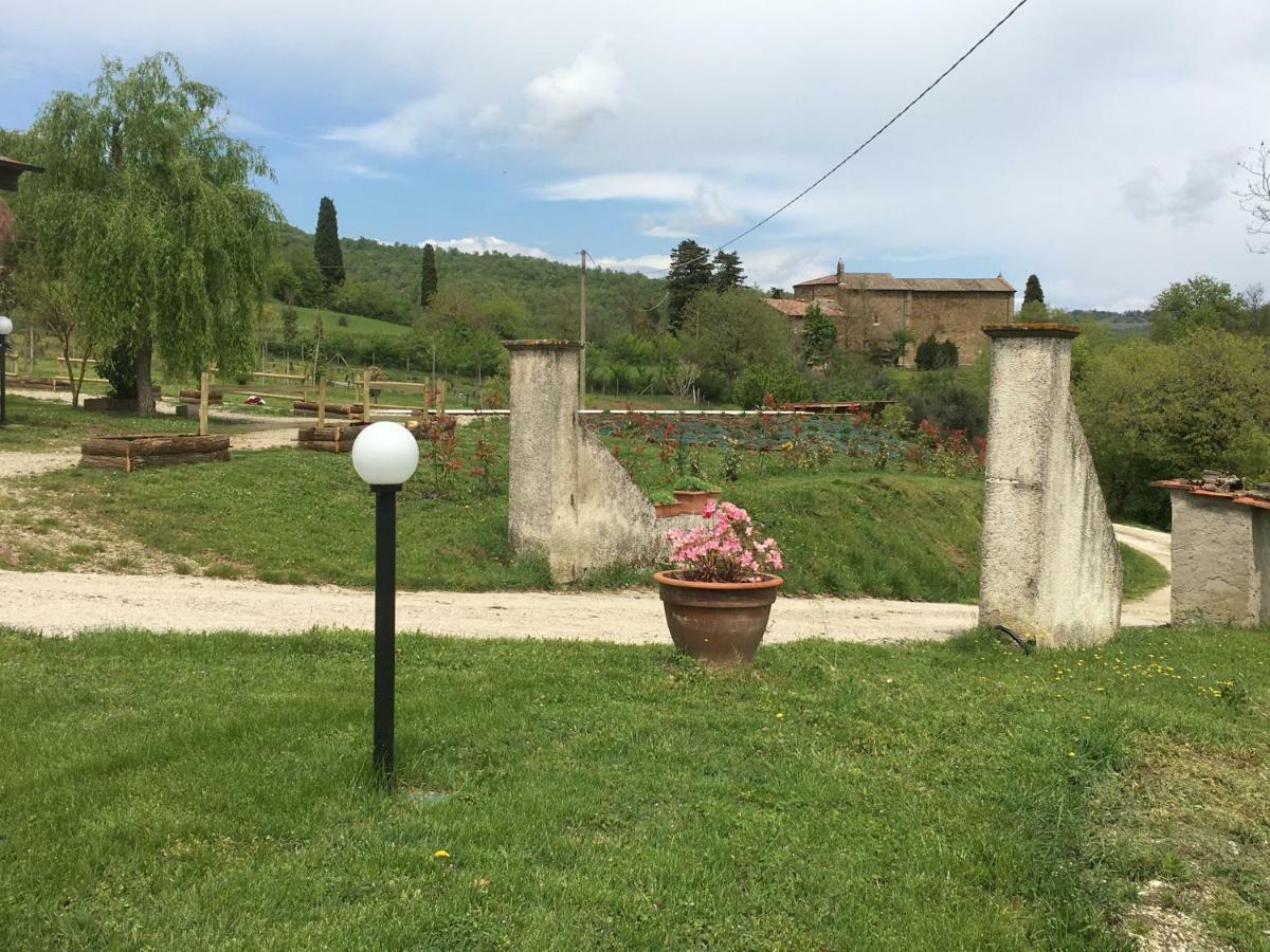 הוילה Mercatale  Agriturismo Vista Sole מראה חיצוני תמונה